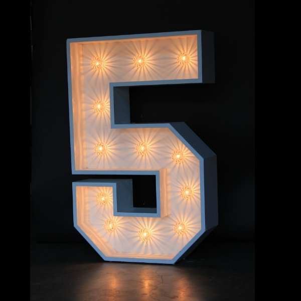 Lichtletter 5